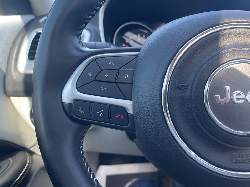 Used 2018 Jeep Compass Latitude image 30