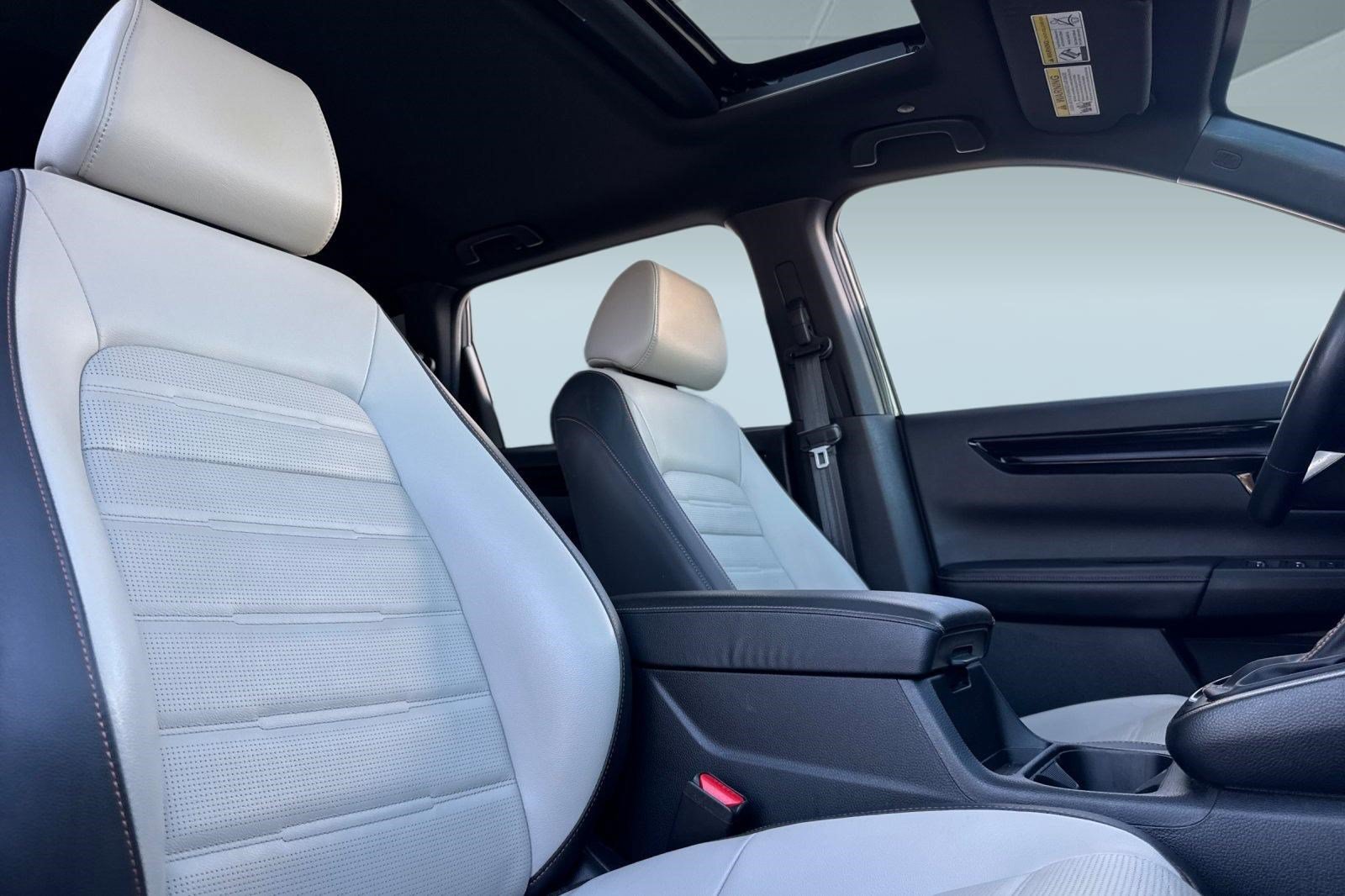 Certified 2025 Honda CR-V Sport Touring image 28