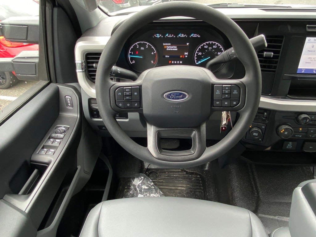 Used 2024 Ford F450 XL image 8