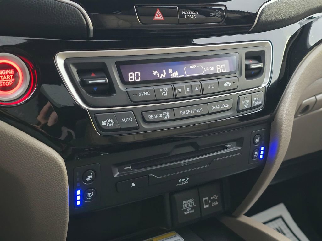 Used 2019 Honda Pilot Elite image 24