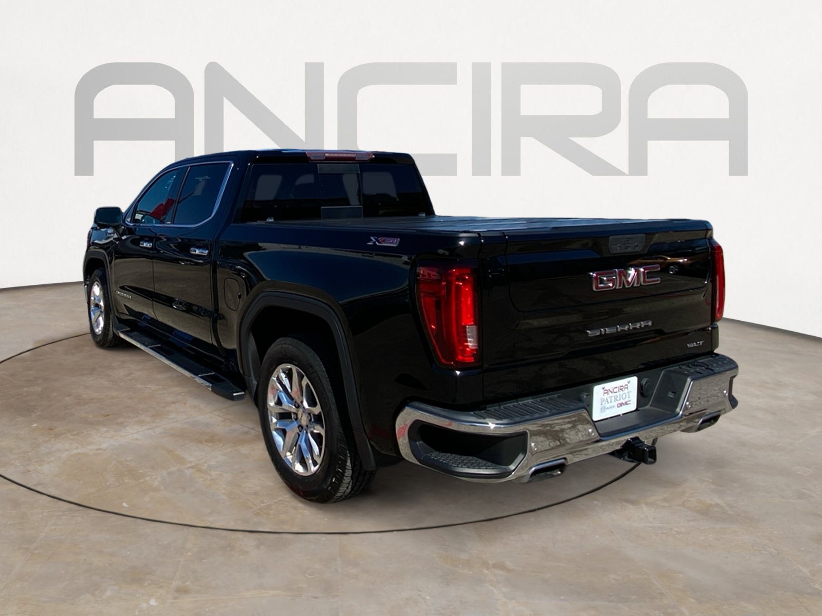 Used 2020 GMC Sierra 1500 SLT image 8