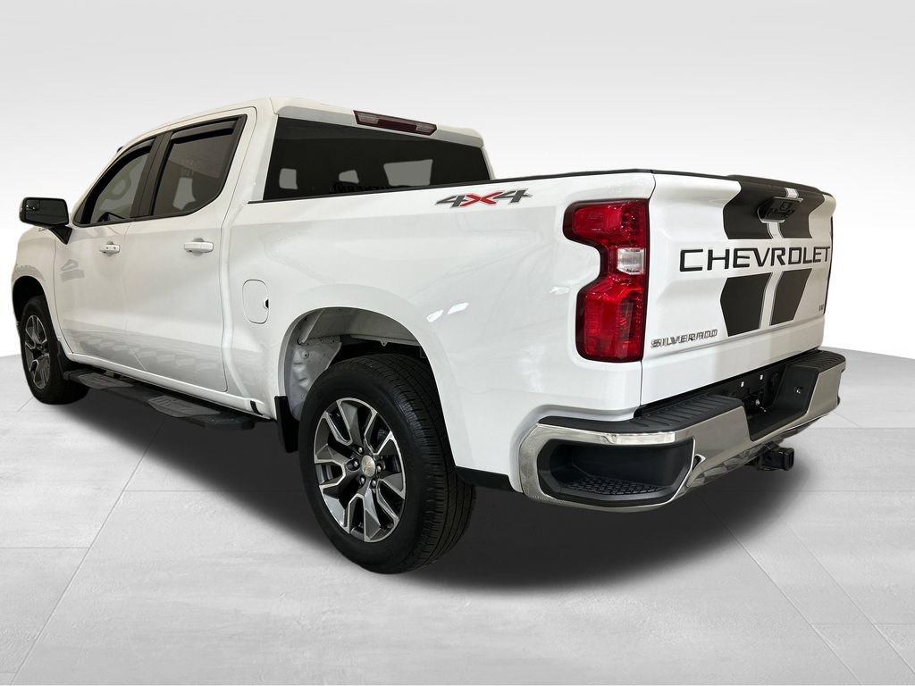 Used 2023 Chevrolet Silverado 1500 LT AWD/4WD image 3