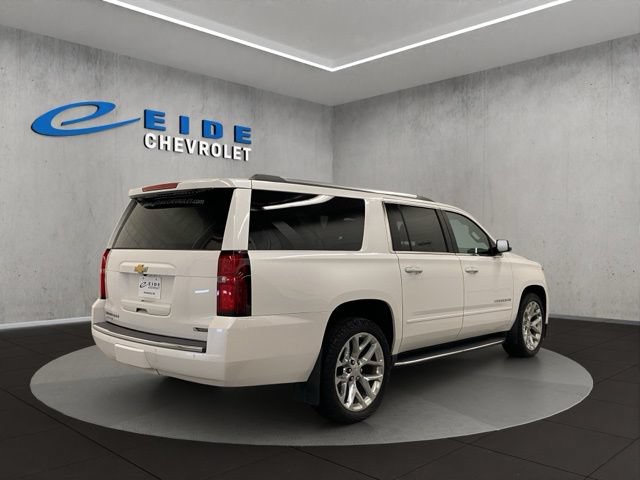 Used 2017 Chevrolet Suburban Premier AWD/4WD image 15