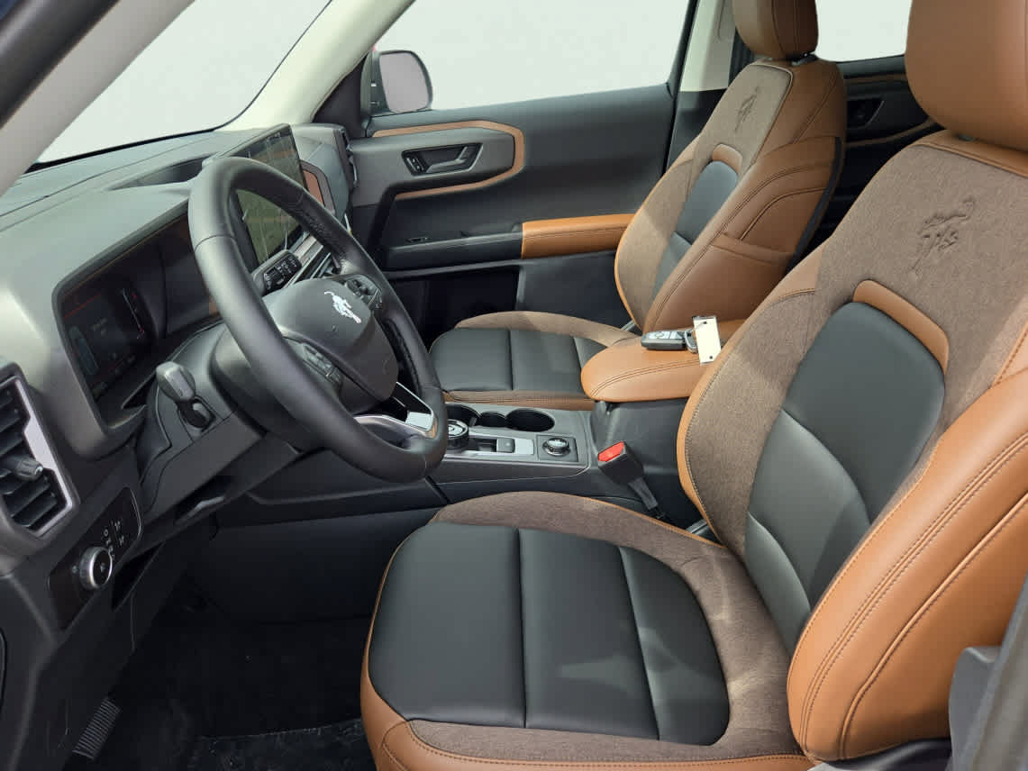 New 2026 Ford Bronco Sport Outer Banks w/ Outer Banks Tech Package+ AWD/4WD image 9