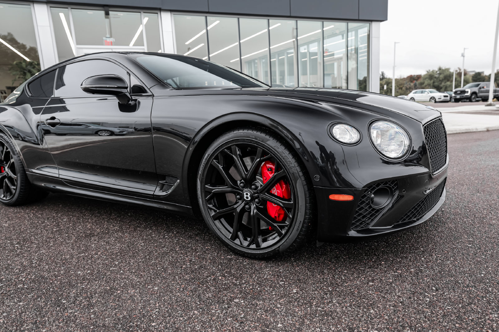 Certified 2023 Bentley Continental GT V8 AWD/4WD image 18