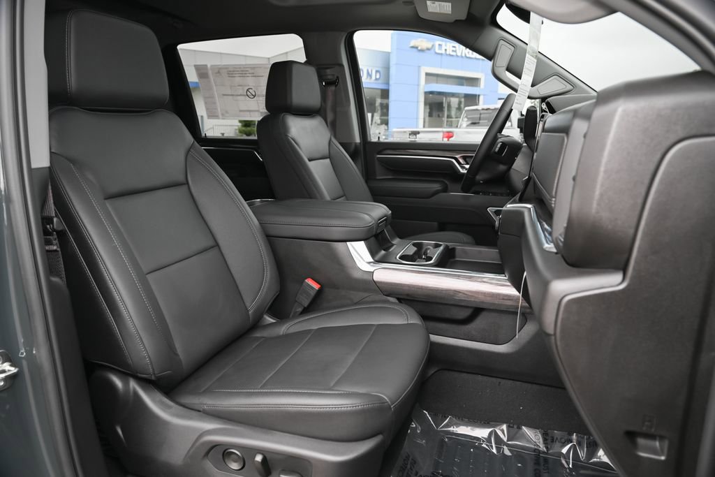 New 2026 Chevrolet Silverado 2500 LTZ w/ LTZ Convenience Package AWD/4WD image 43