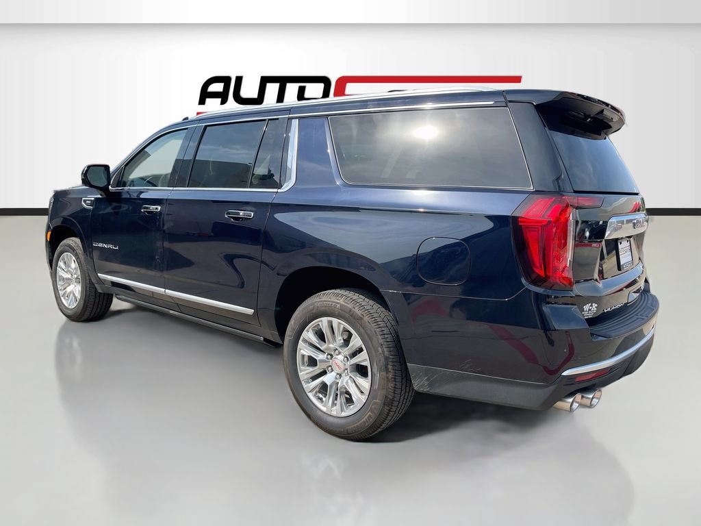 Used 2024 GMC Yukon XL Denali AWD/4WD image 5