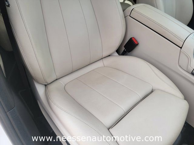 Used 2021 Mercedes-Benz GLB 250 image 10