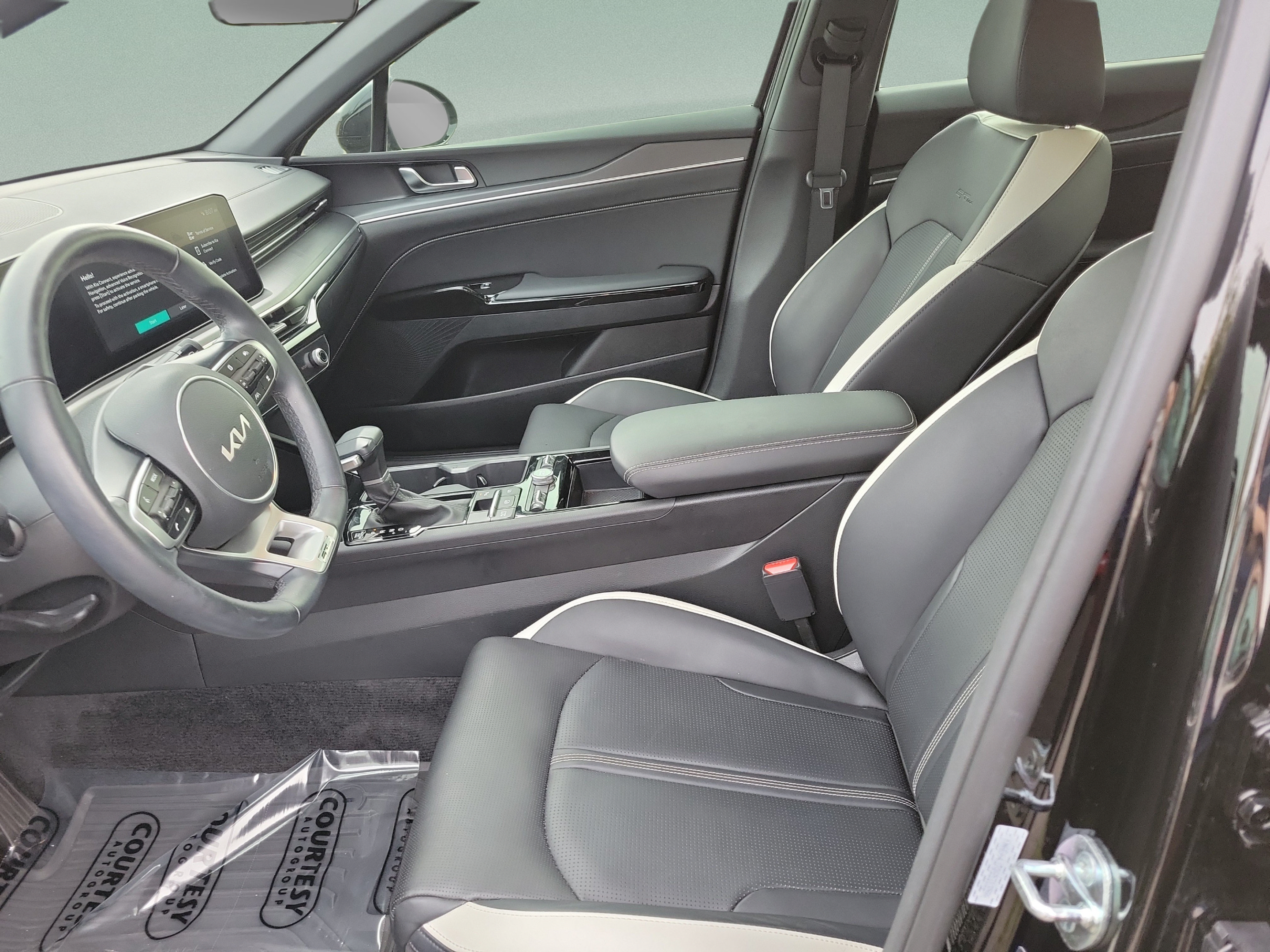 Certified 2025 Kia K5 GT-Line FWD image 16