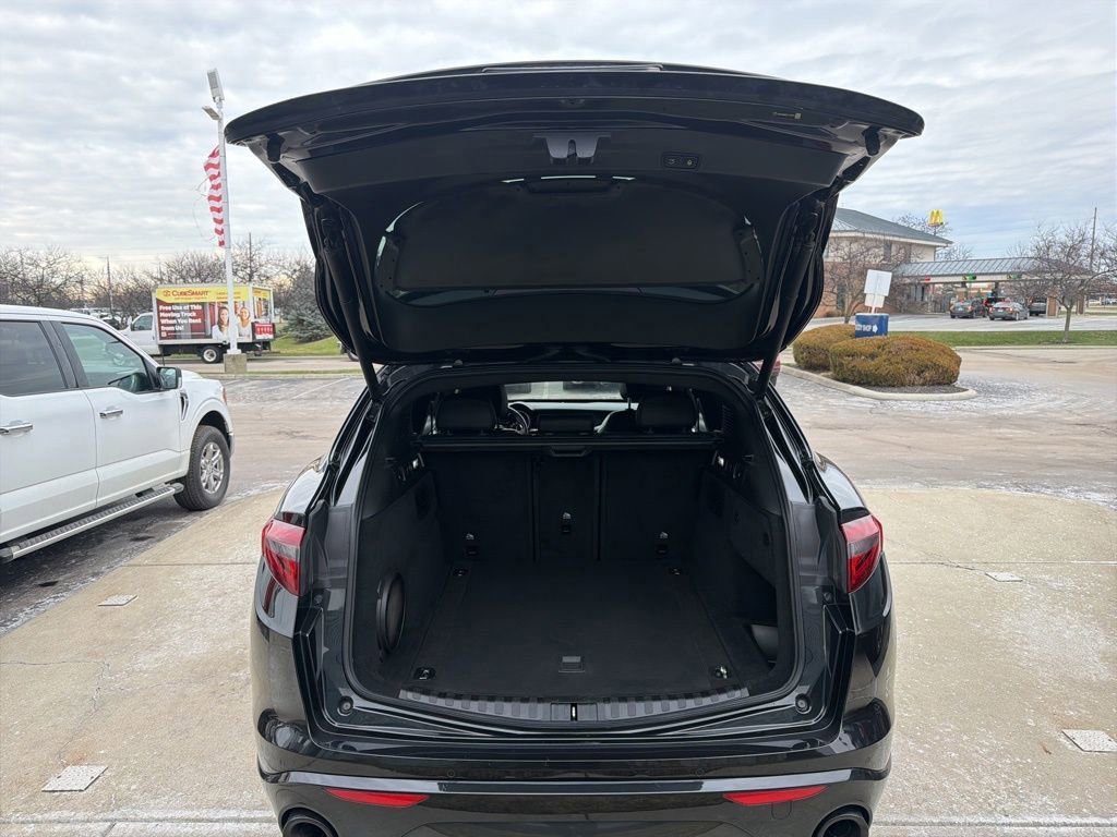 Used 2020 Alfa Romeo Stelvio Ti Sport w/ Quick Order Package 22S Sport image 40