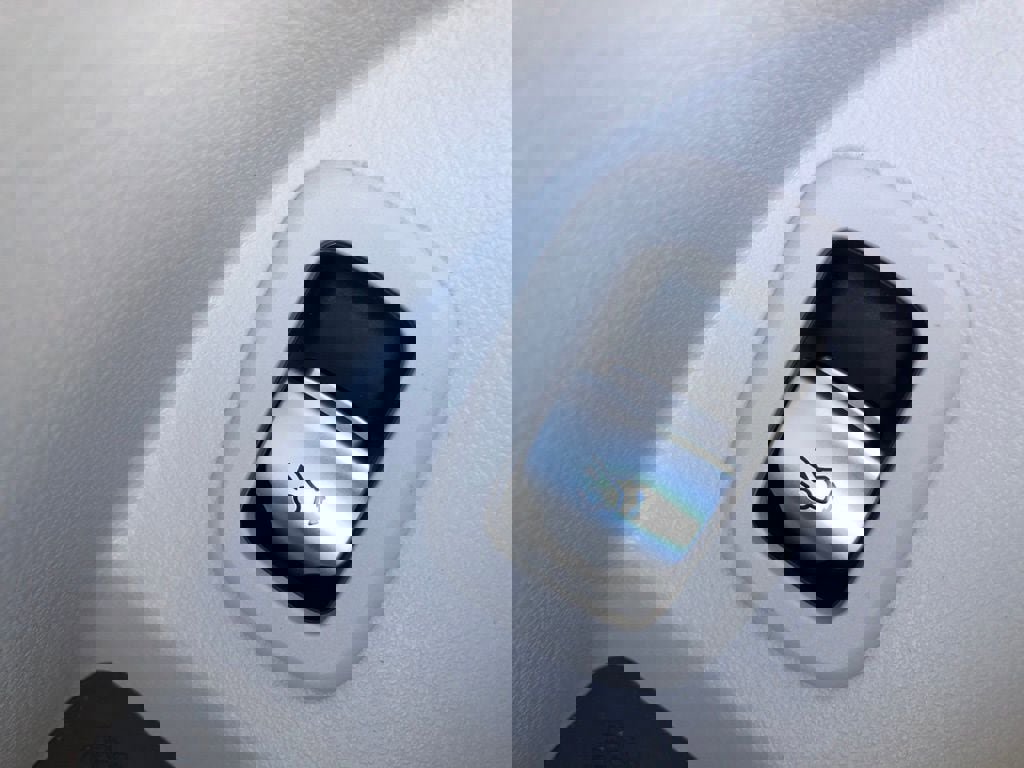 New 2026 Mercedes-Benz GLC 300 4MATIC image 13