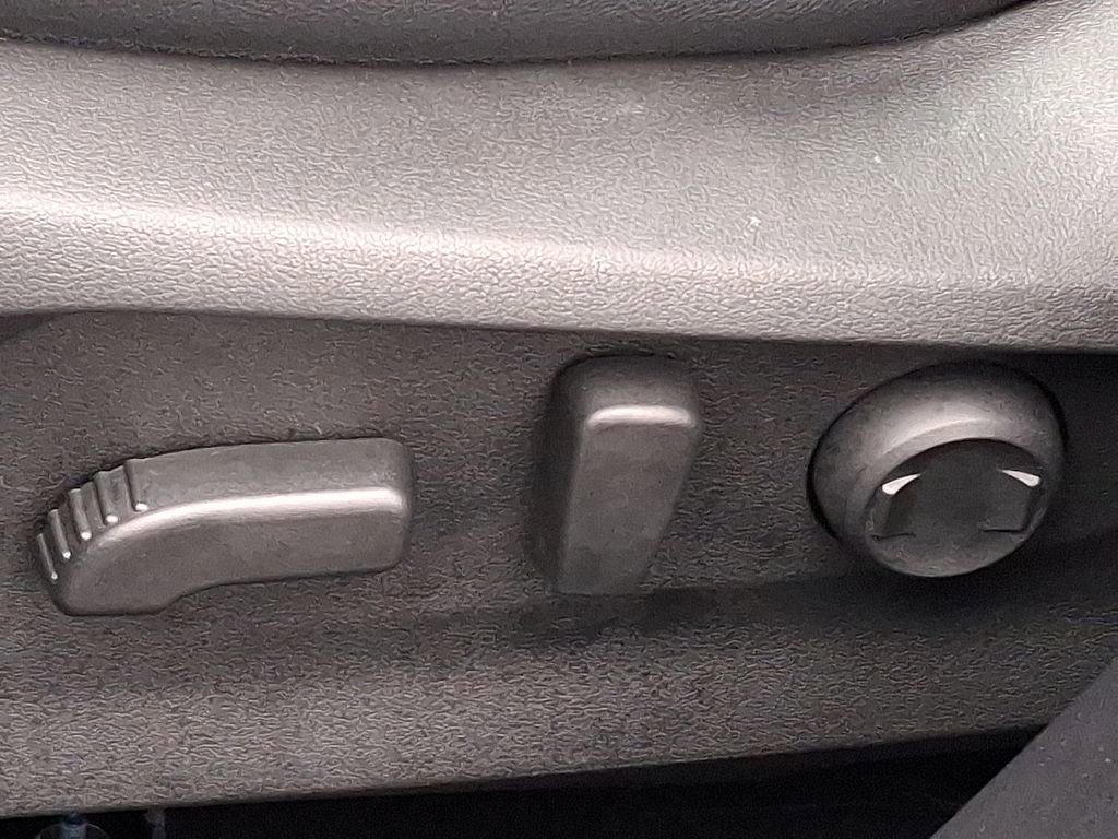 Certified 2025 Subaru Forester Wilderness image 25