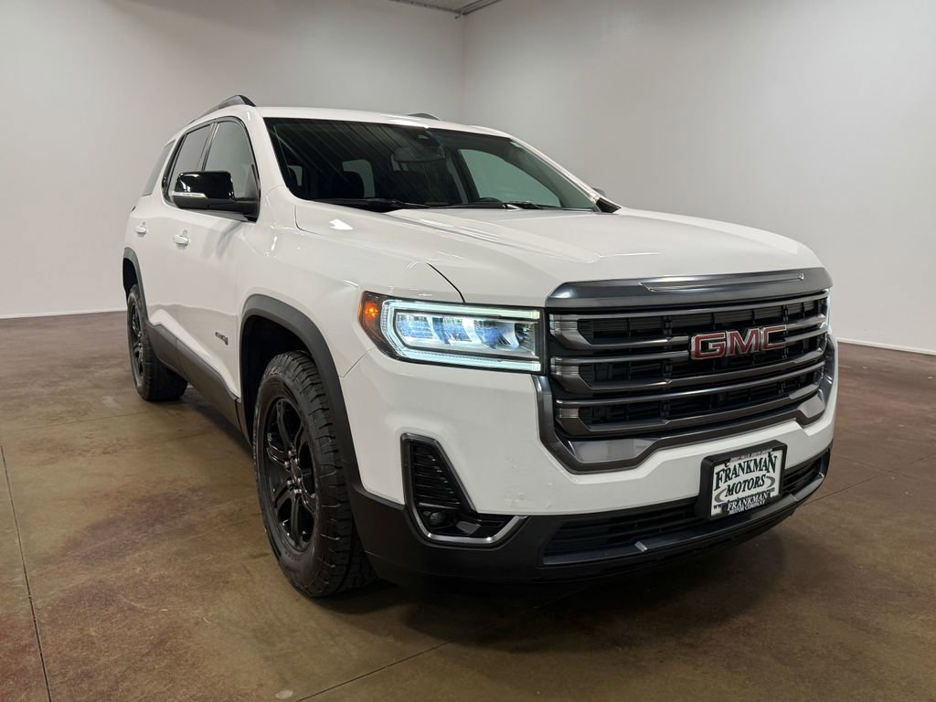 Used 2023 GMC Acadia AT4 image 30