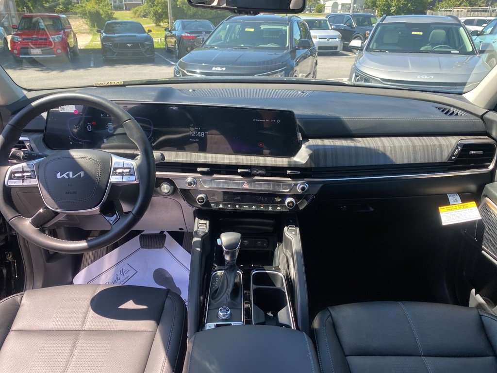 New 2025 Kia Telluride EX w/ EX Captain's Chair Package image 28