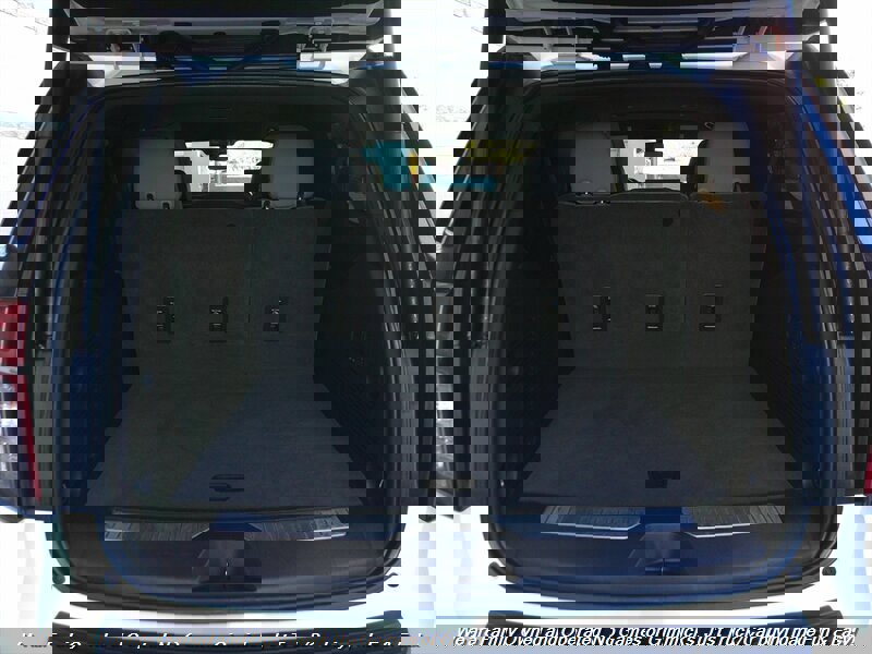 Used 2021 Chevrolet Suburban Z71 w/ Z71 Off-Road Package AWD/4WD image 9