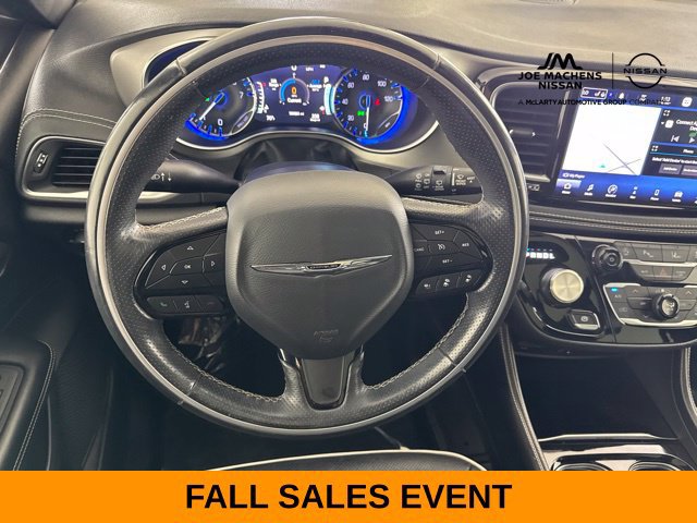 Used 2021 Chrysler Pacifica Limited w/ Uconnect Theater Family Group AWD/4WD image 46