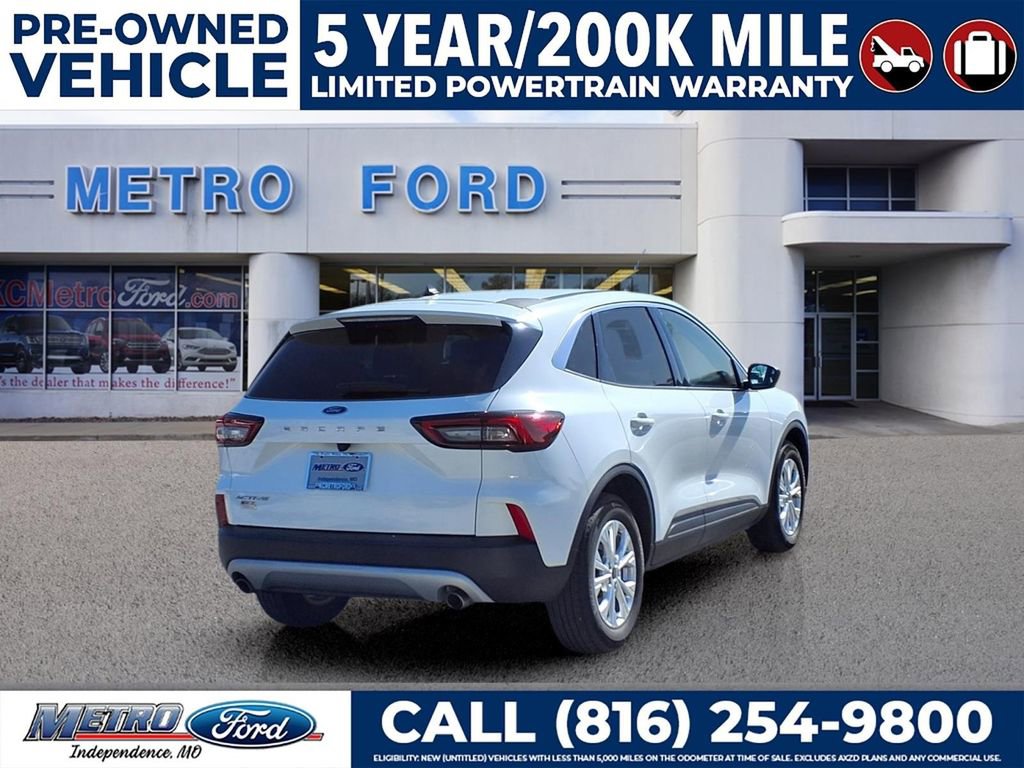 Used 2023 Ford Escape Active w/ Cold Weather Package FWD image 3