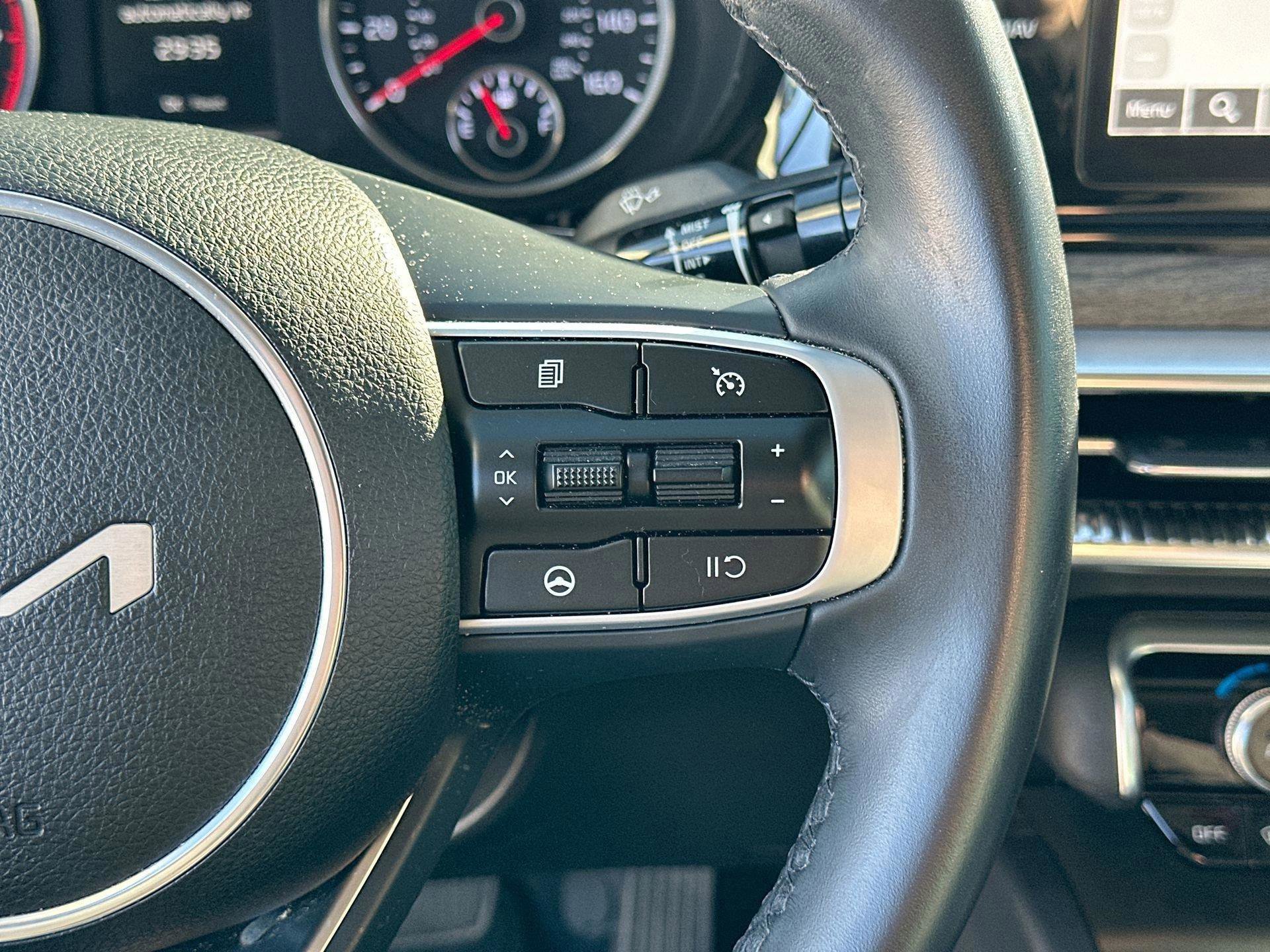 Used 2023 Kia K5 EX image 25