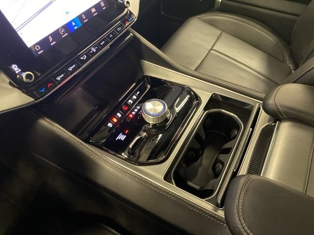 Used 2023 Jeep Wagoneer Series II AWD/4WD image 14