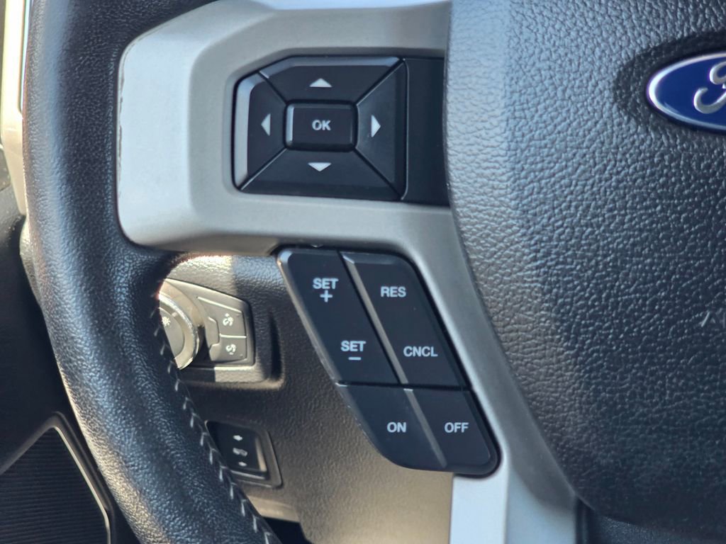 Used 2017 Ford F350 Lariat AWD/4WD image 19