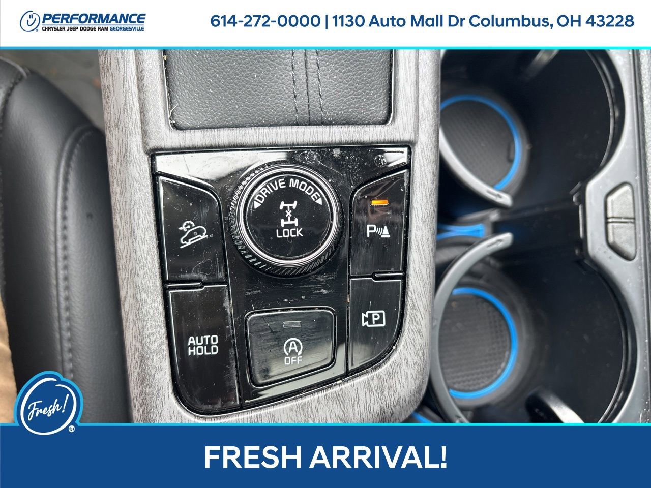 Used 2025 Kia Sportage SX image 24