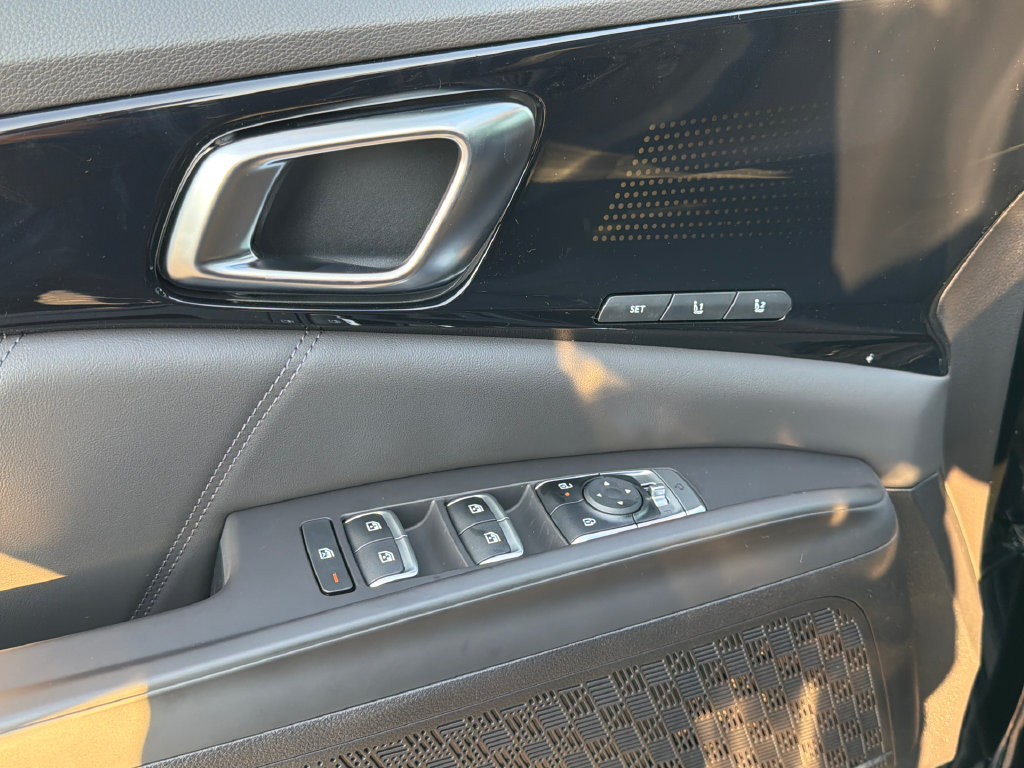 New 2027 Kia Carnival SX Prestige FWD image 16