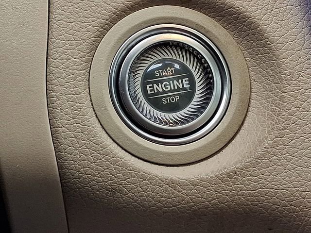 Used 2022 Mercedes-Benz GLC 300 w/ Premium Package Lite image 27