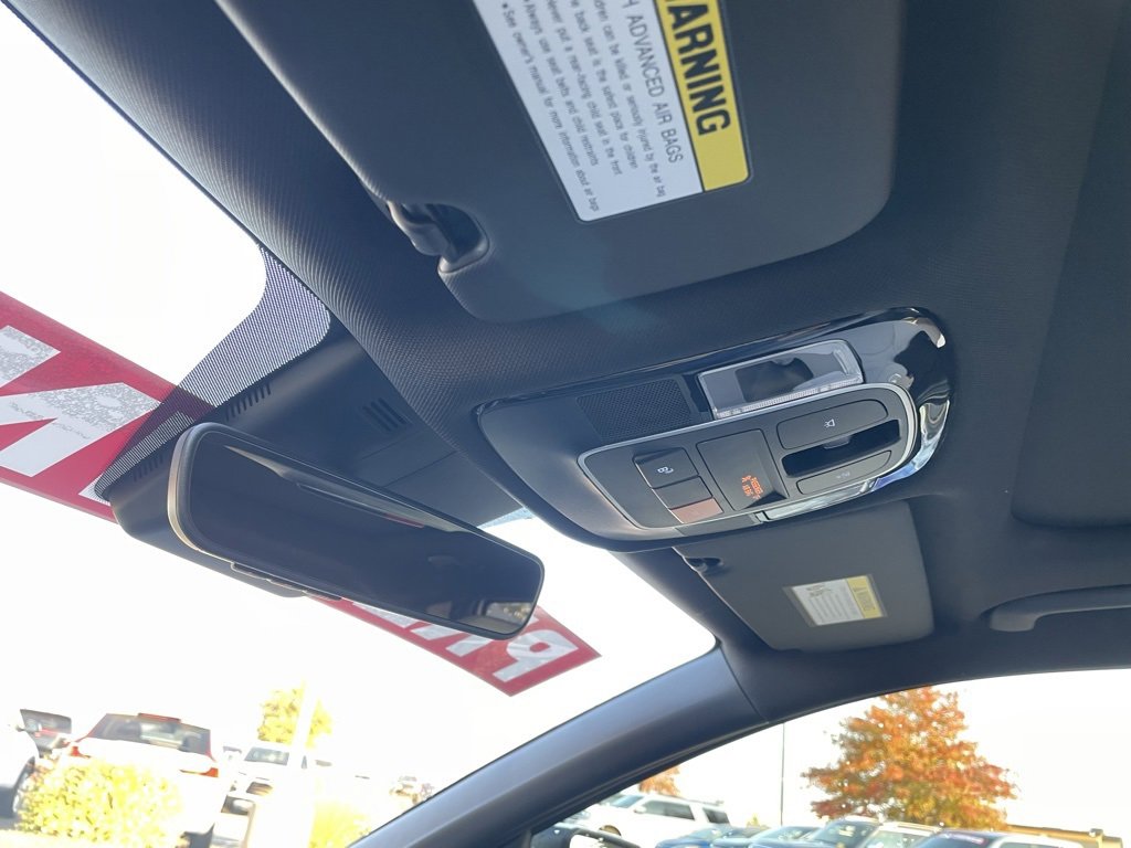 Used 2025 Hyundai Tucson Limited image 20