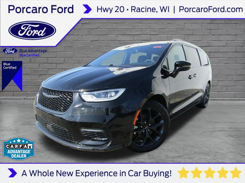 Used 2025 Chrysler Pacifica Limited
