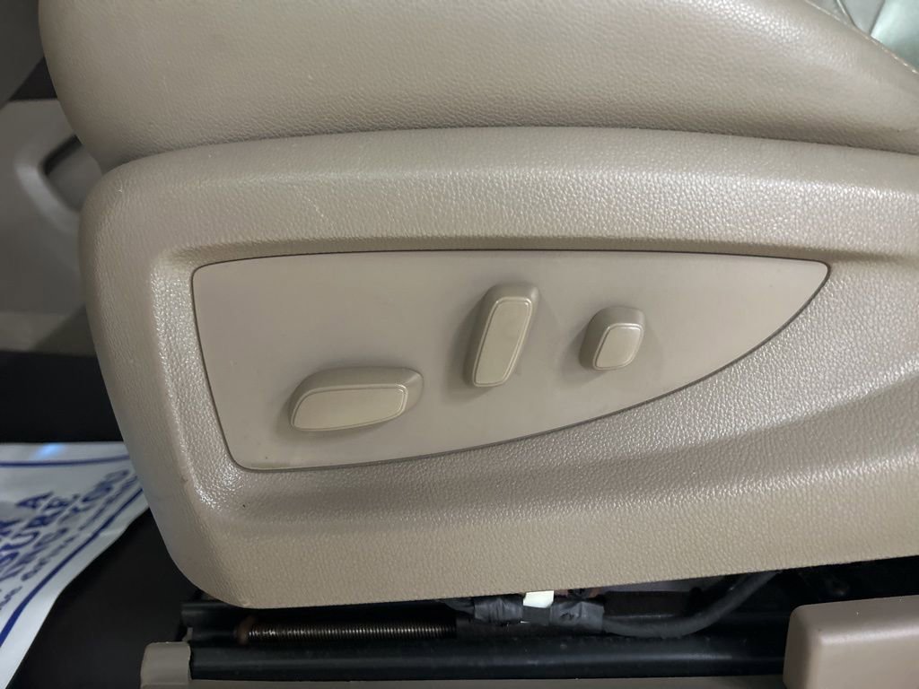 Used 2019 Chevrolet Suburban Premier image 24