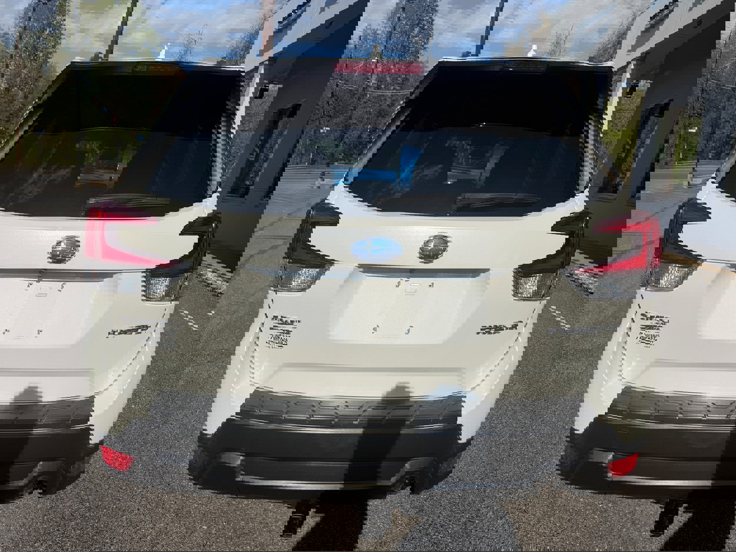 Used 2020 Subaru Forester Premium AWD/4WD image 8