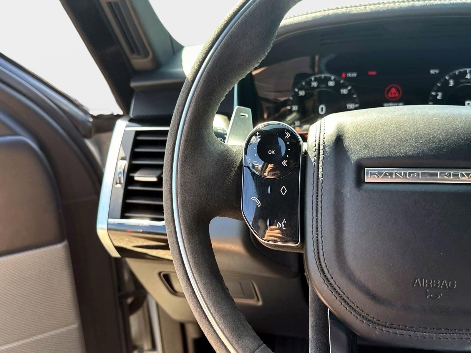 Used 2021 Land Rover Range Rover Sport HST image 25