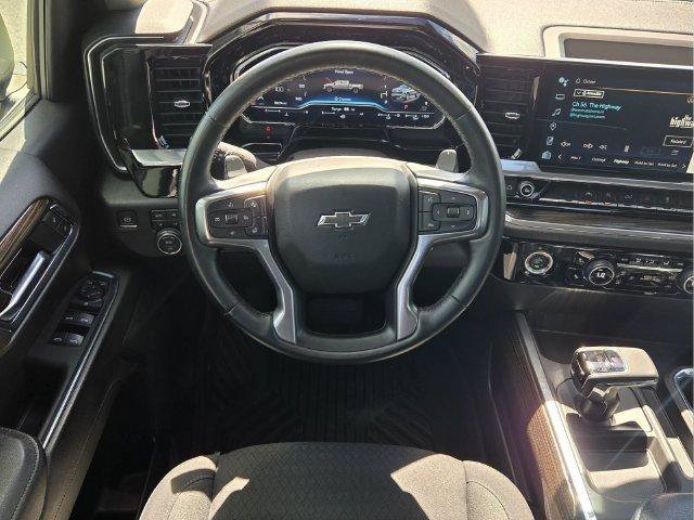 Certified 2023 Chevrolet Silverado 1500 RST AWD/4WD image 15