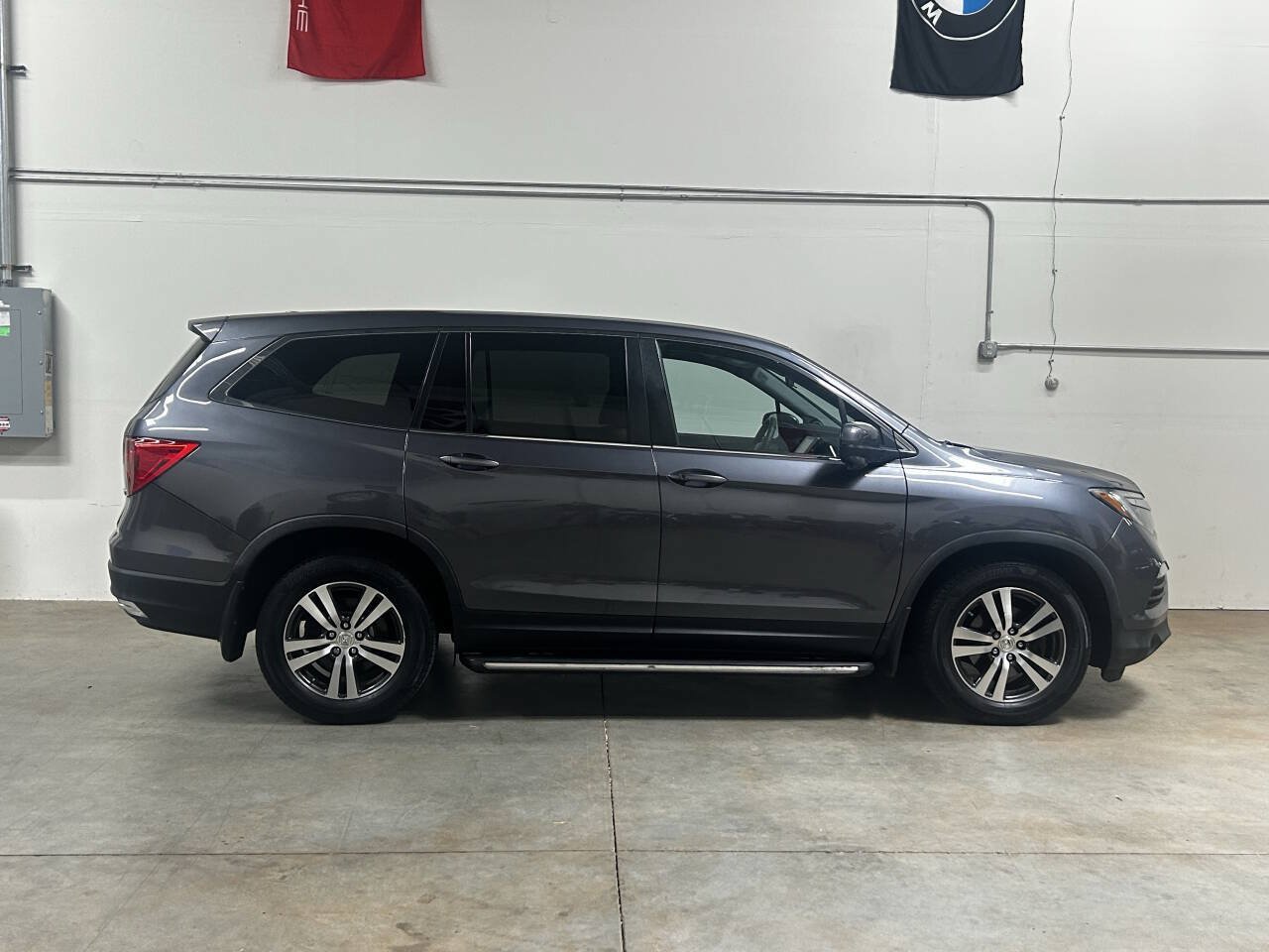 Used 2016 Honda Pilot EX image 3