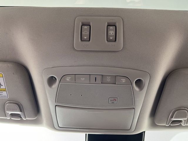 Used 2019 Nissan Murano Platinum w/ Cargo Package image 38