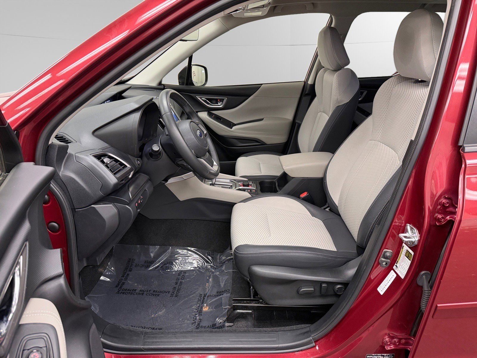 Used 2023 Subaru Forester Premium AWD/4WD image 9