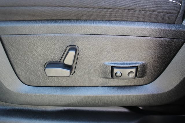 Used 2026 RAM 2500 Big Horn AWD/4WD image 13