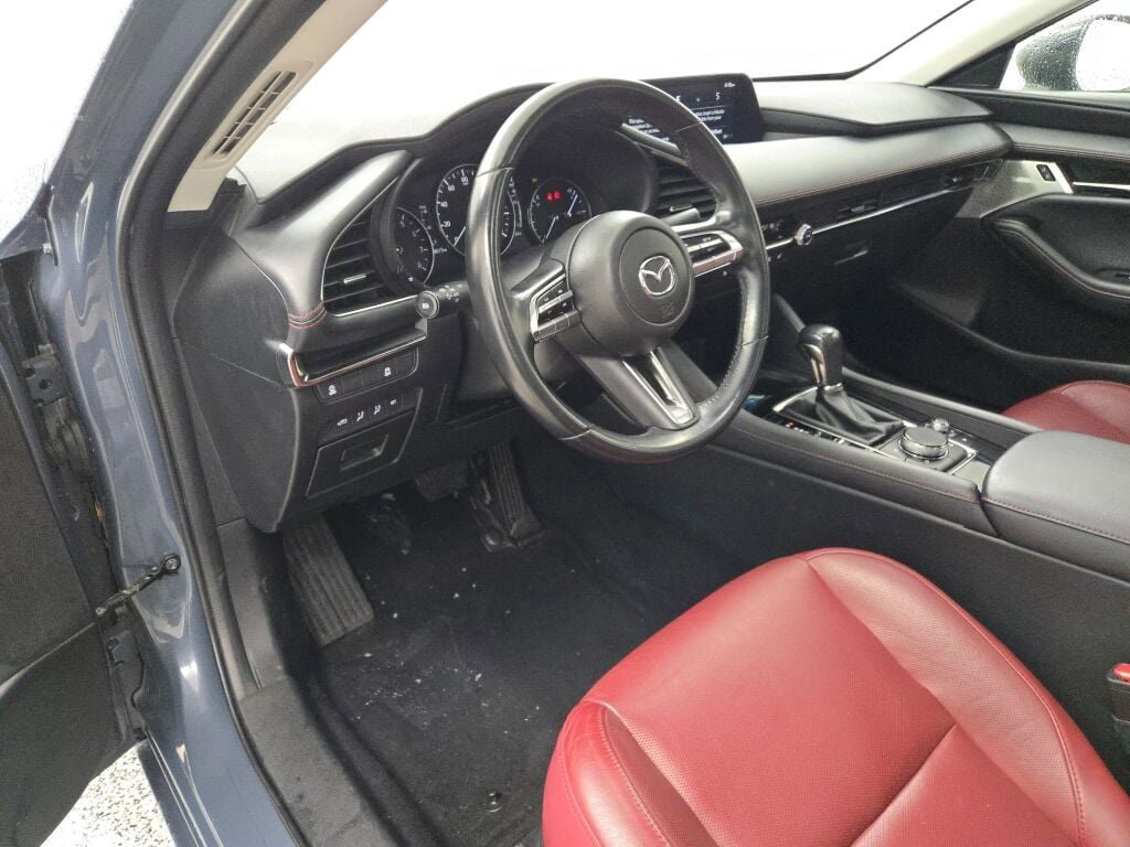 Used 2023 MAZDA MAZDA3 s image 23