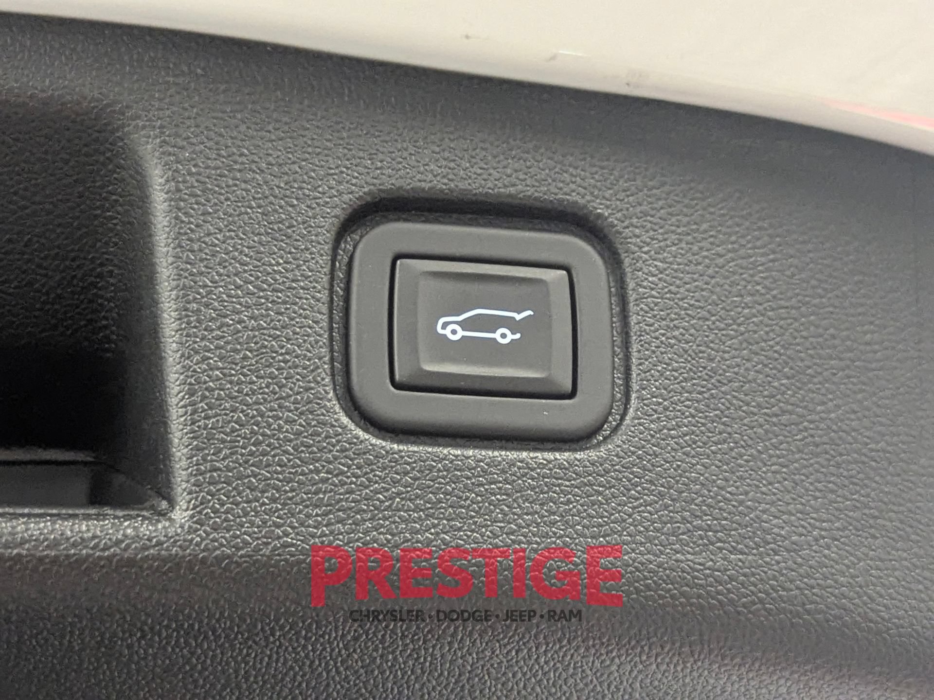 Used 2024 Chevrolet Blazer EV RS RWD image 12