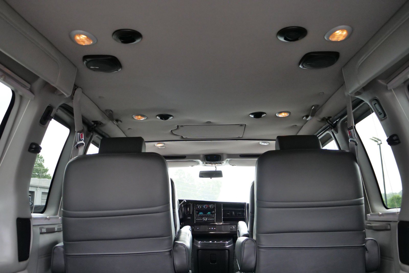 Used 2014 Chevrolet Express 1500 RWD image 37