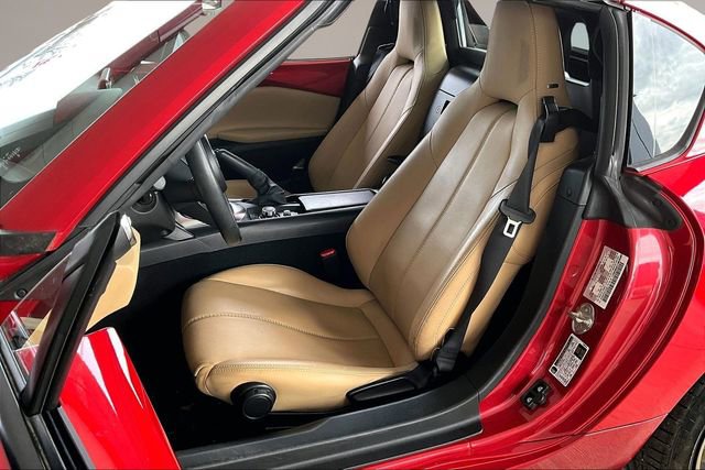 Used 2017 MAZDA MX-5 Miata RF Grand Touring image 17