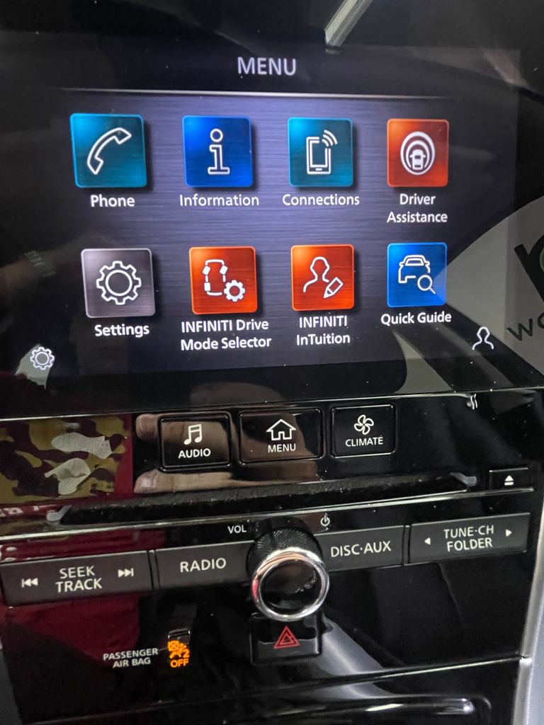 Used 2020 INFINITI Q50 Luxe image 12