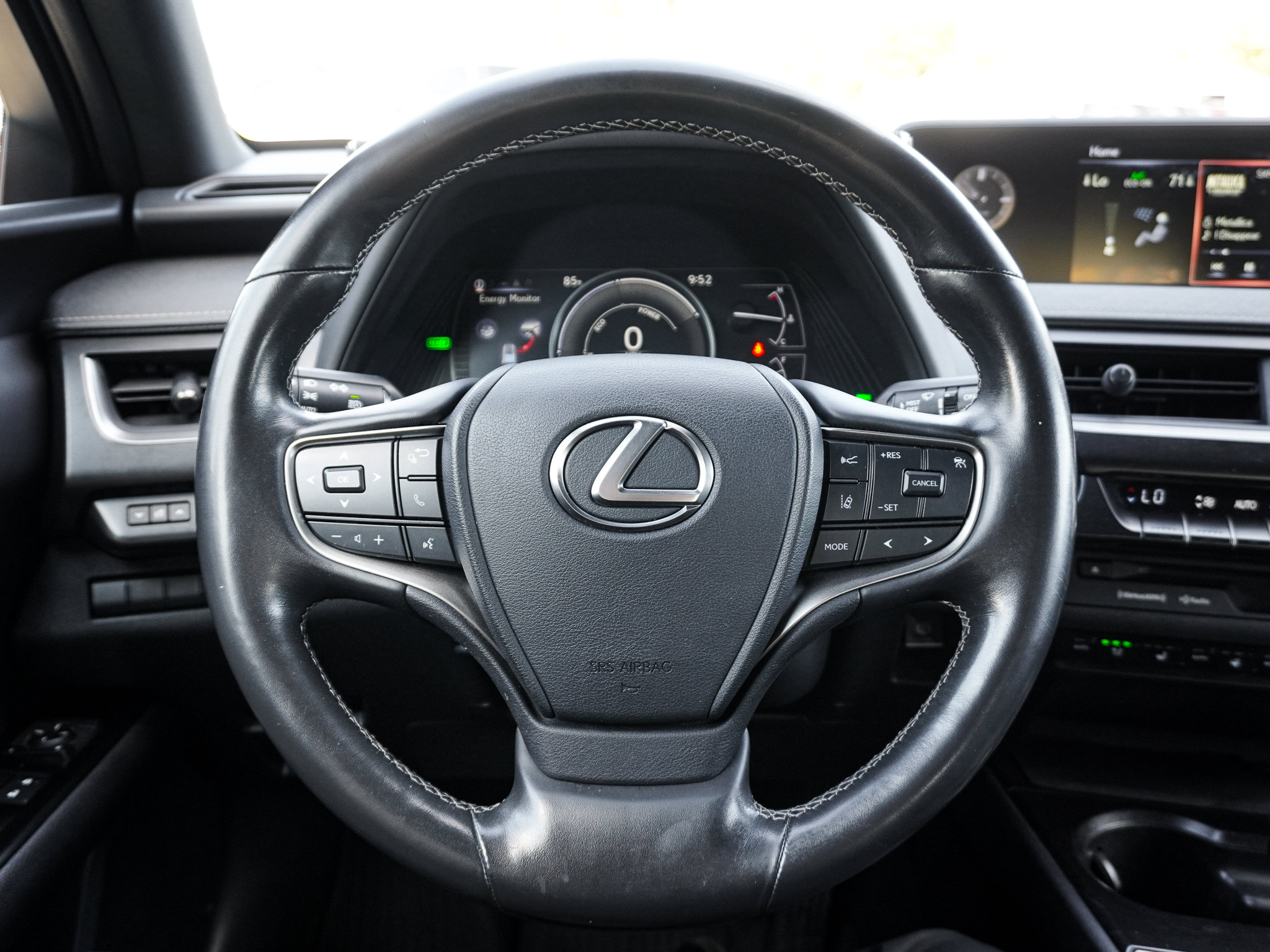 Used 2021 Lexus UX 250h w/ Premium Package AWD/4WD image 17