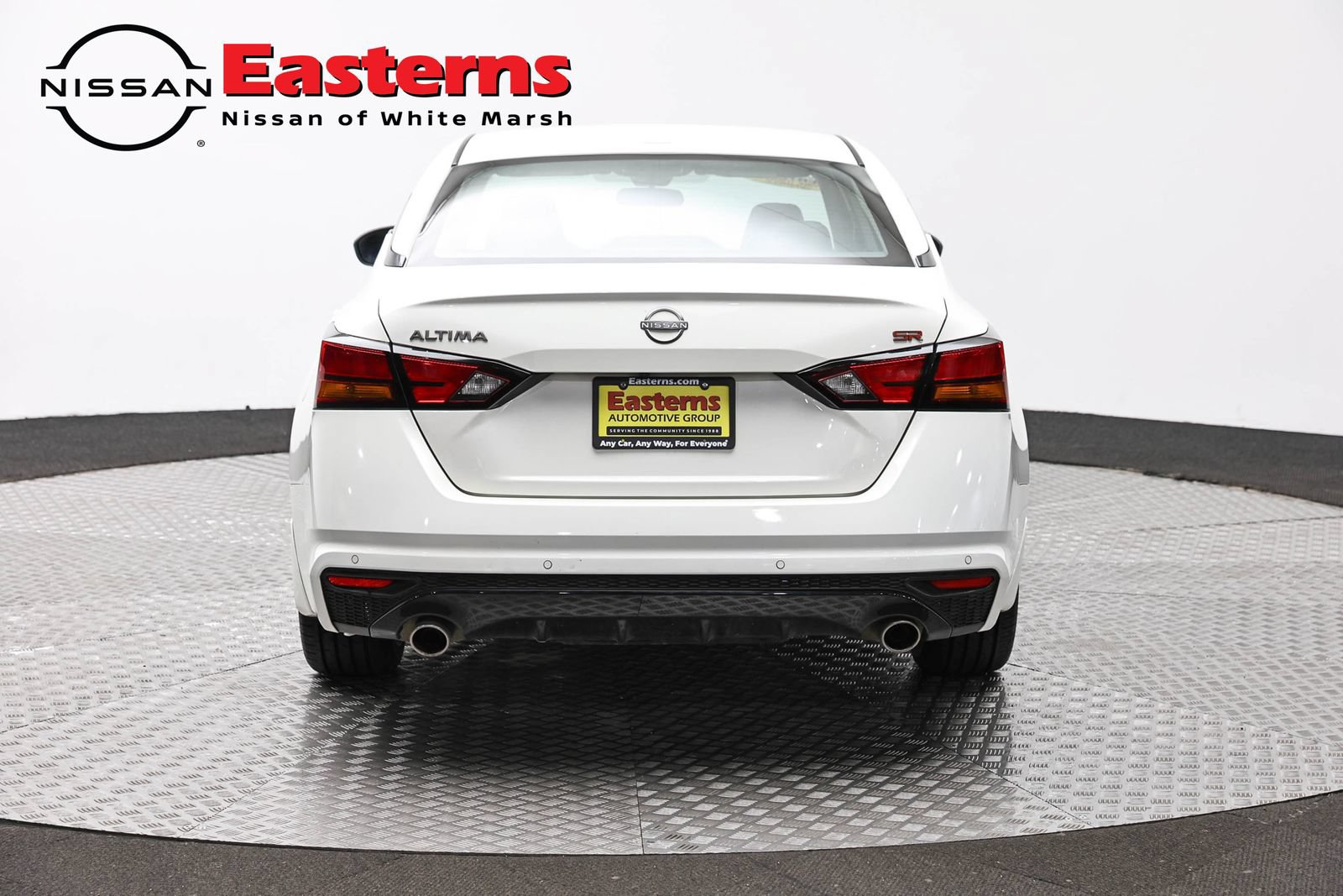 Used 2025 Nissan Altima 2.5 SR FWD image 6