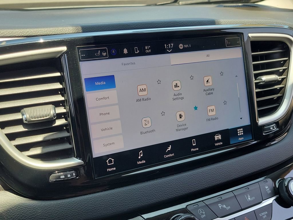 Used 2023 Chrysler Pacifica Touring-L FWD image 10
