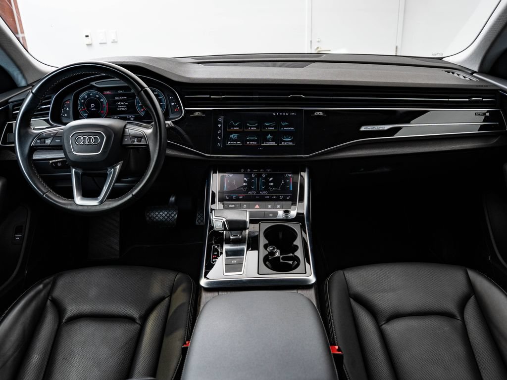 Used 2022 Audi Q8 Premium Plus AWD/4WD image 33