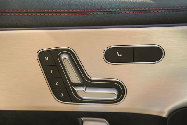 New 2025 Mercedes-Benz CLA 35 AMG 4MATIC image 39