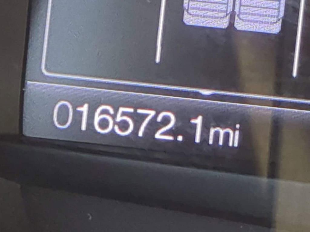 Certified 2024 Ford Edge SE image 31