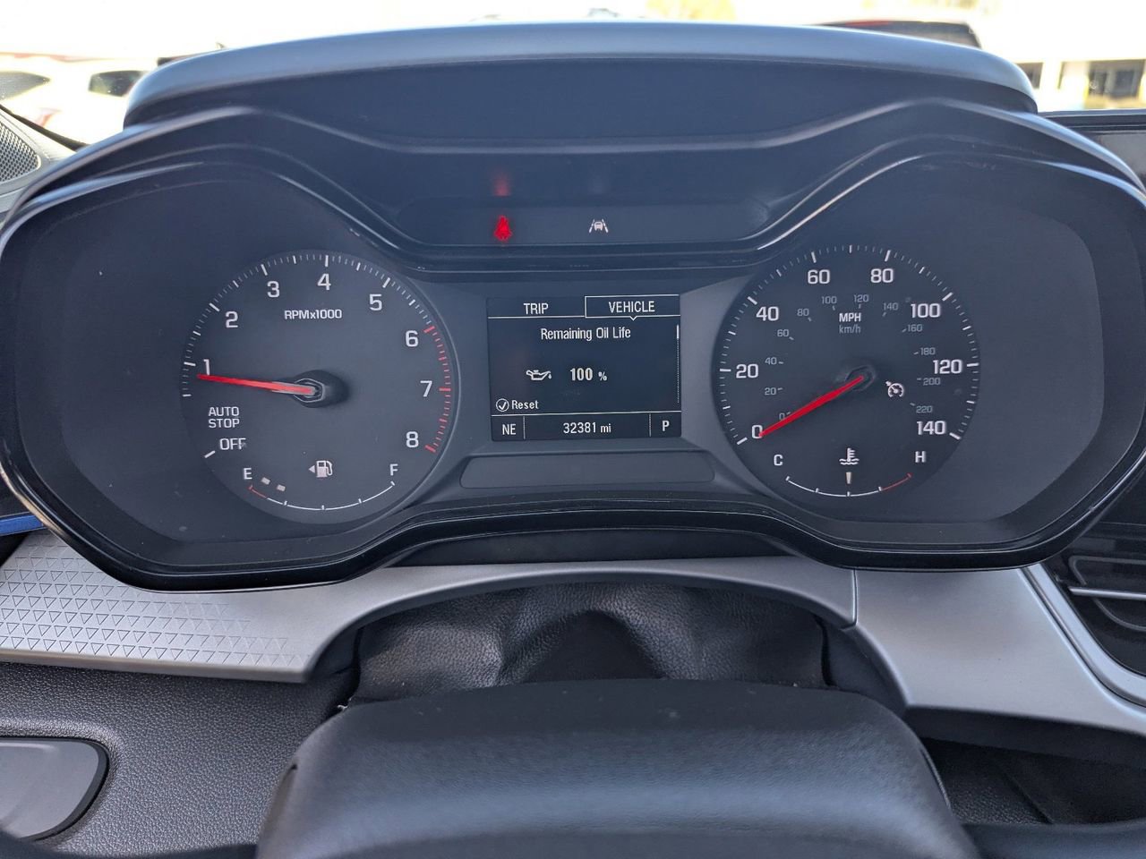 Used 2025 Chevrolet Trax LS image 29