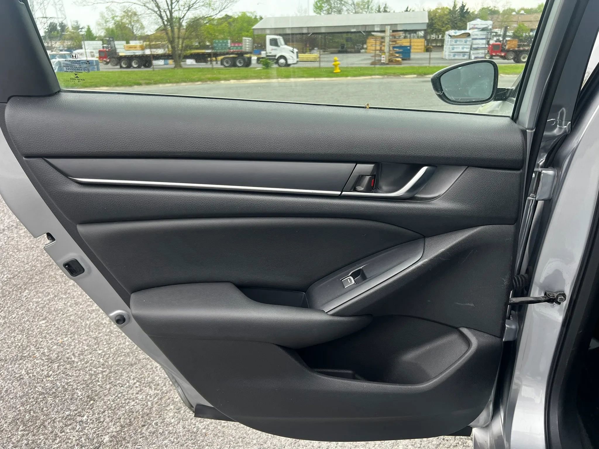 Used 2019 Honda Accord LX image 20